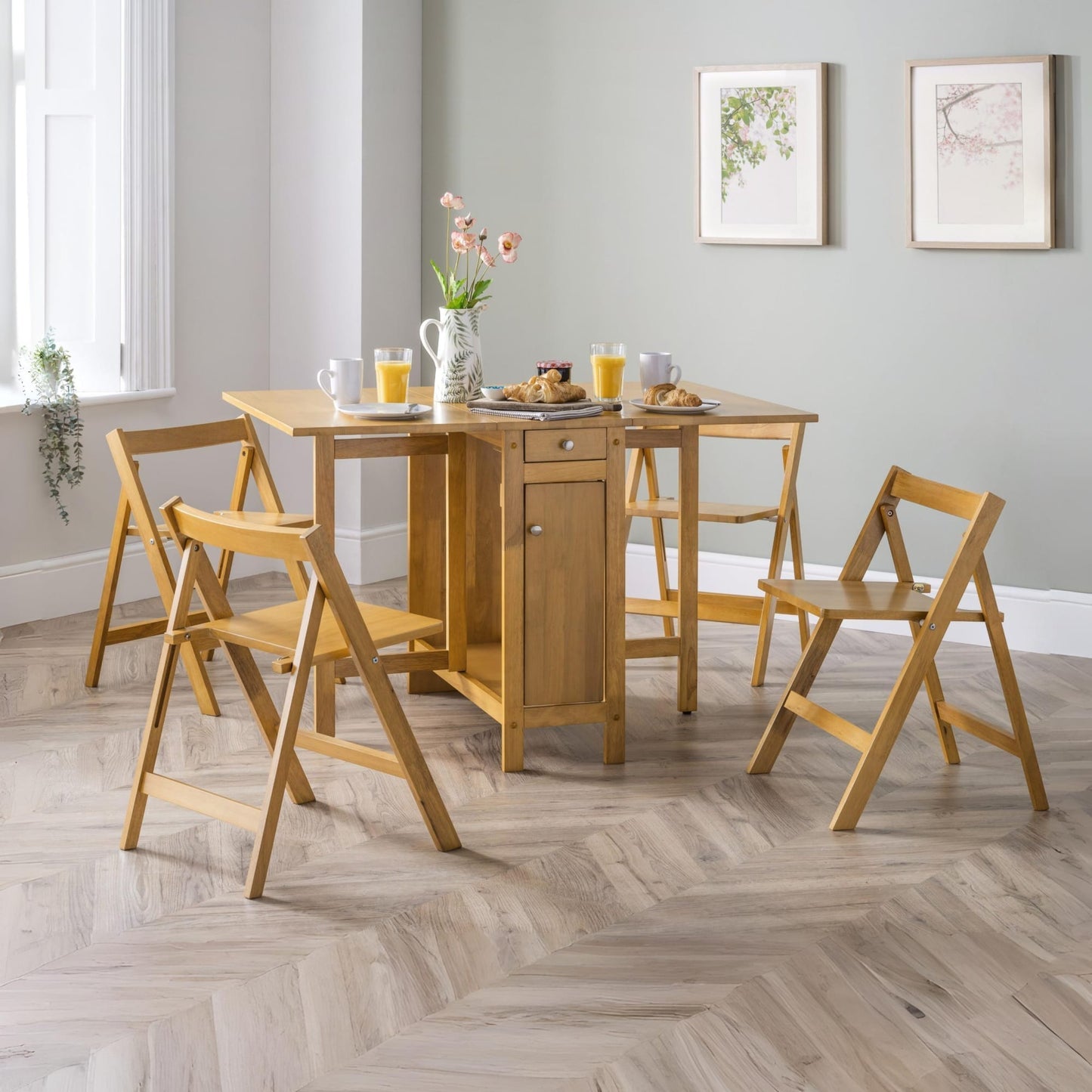 Julian Bowen Savoy Dining Table & 4 Chairs — Light Oak